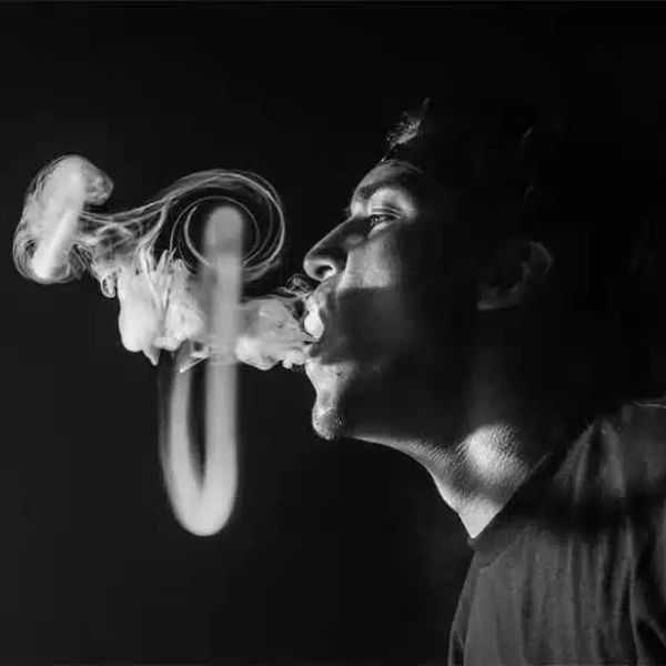 The Art of Vaping: Vapes with Cinematic Special Effects vapes88.com