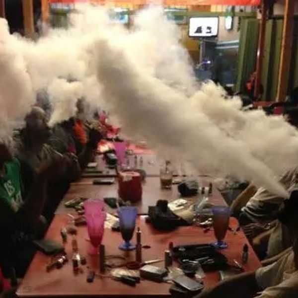 Vape in Bars: A Cultural Shift, Controversies, and What You Need to Know 1 Vape in Bars: A Cultural Shift, Controversies, and What You Need to Know vapes88.com